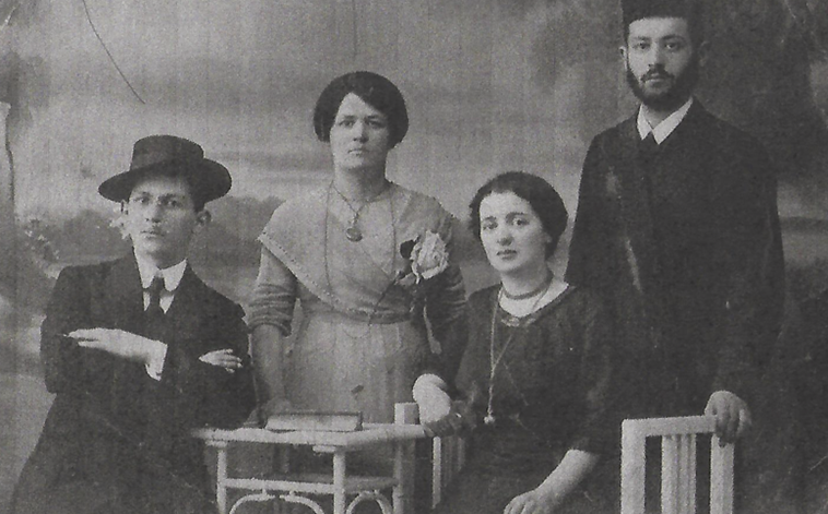 Part IV: Chapter 9: The Saltz Leave Poland